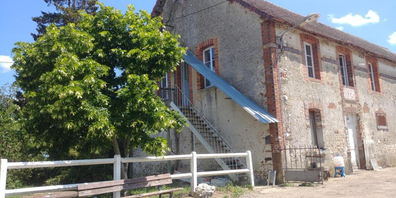 Chambre A La Ferme Saint-Martin-des-Champs  Экстерьер фото